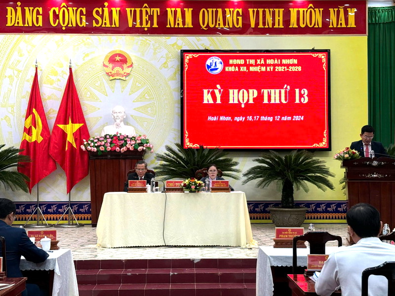 HĐND thị xã Hoài Nhơn tổ chức kỳ họp thứ 13 - HĐND thị xã khóa XII, nhiệm kỳ 2021 - 2026